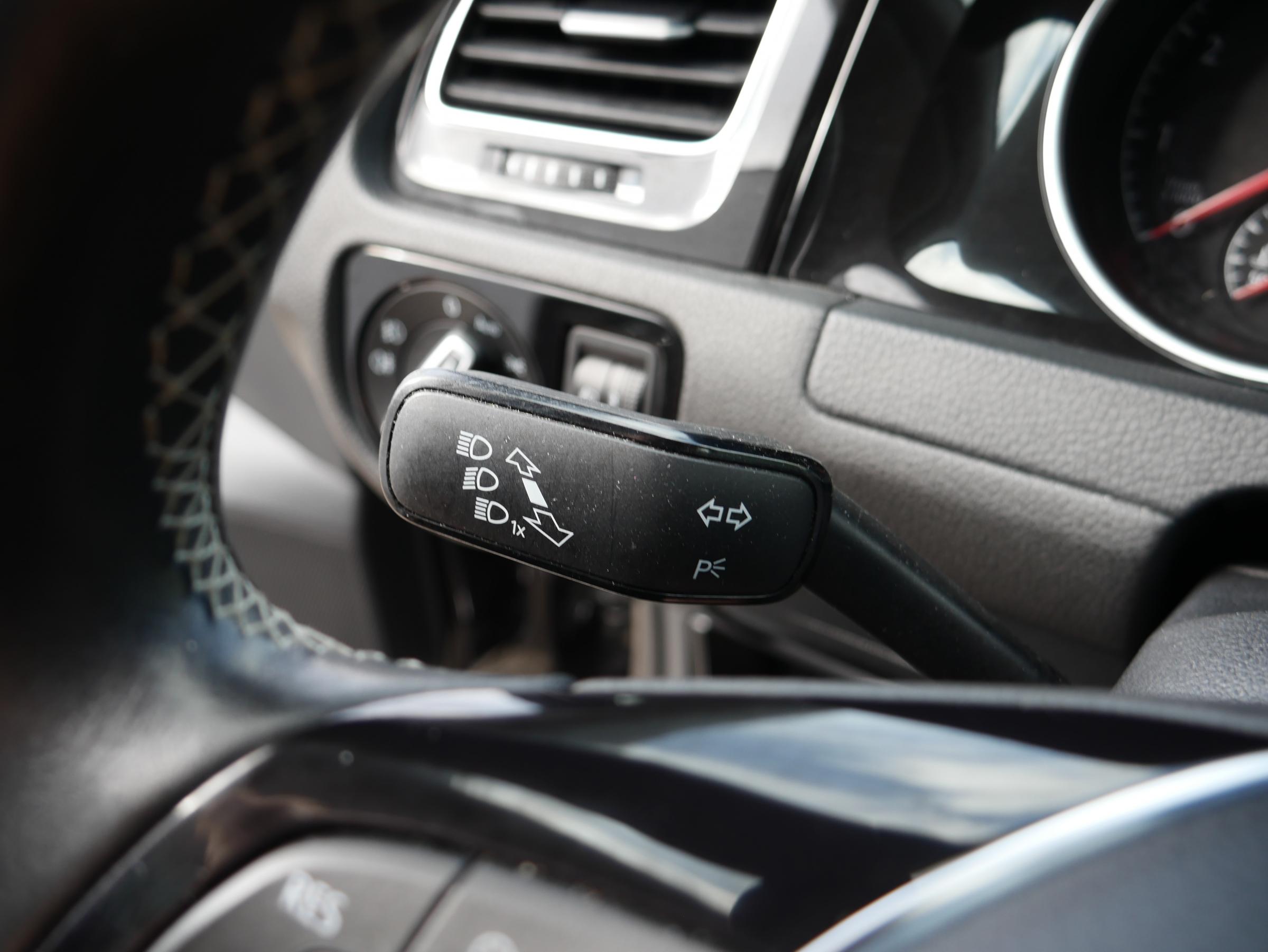 Volkswagen Golf, 2014 - pohled č. 14