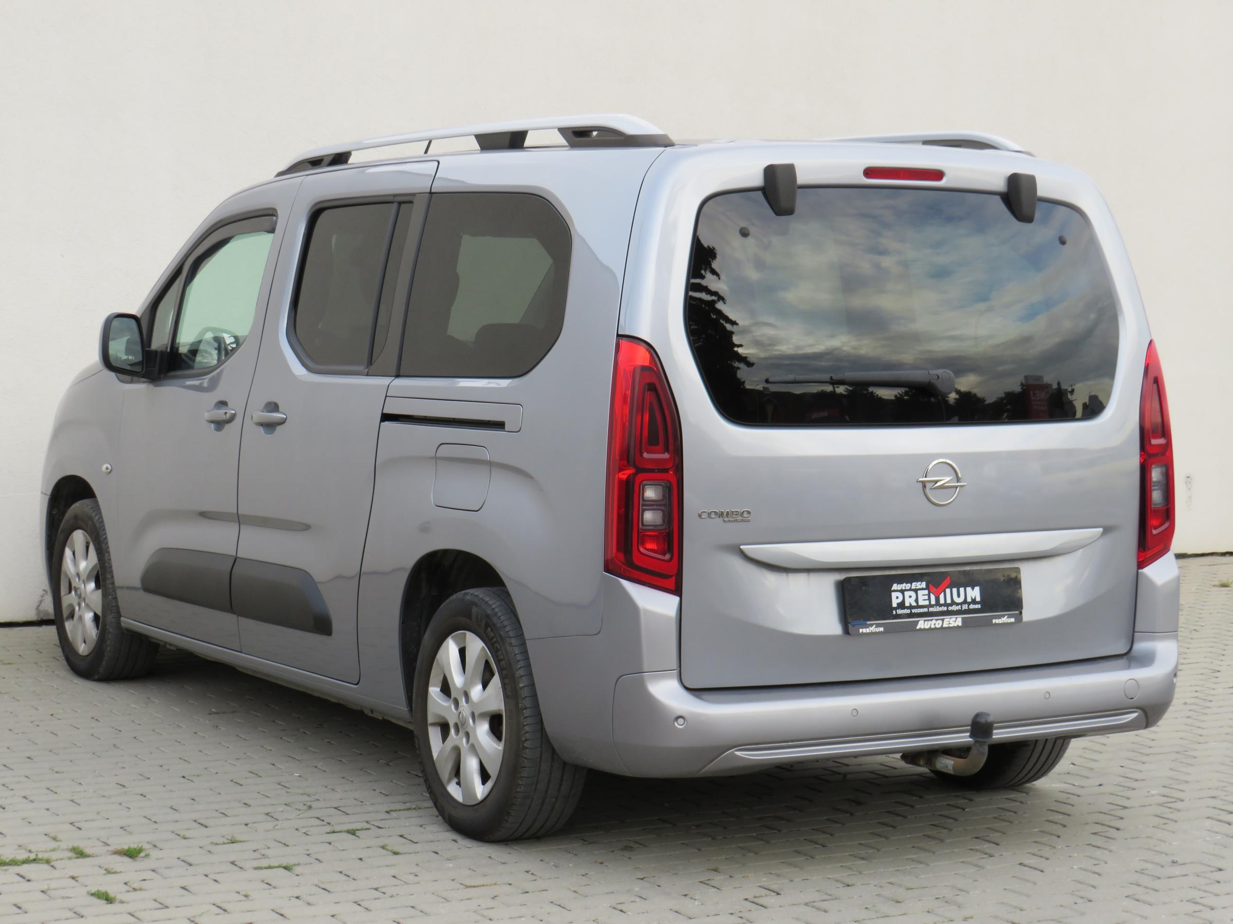 Opel Combo, 2020 - pohled č. 6