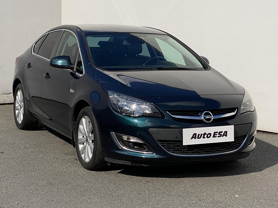 Opel Astra 1.6CDTi 