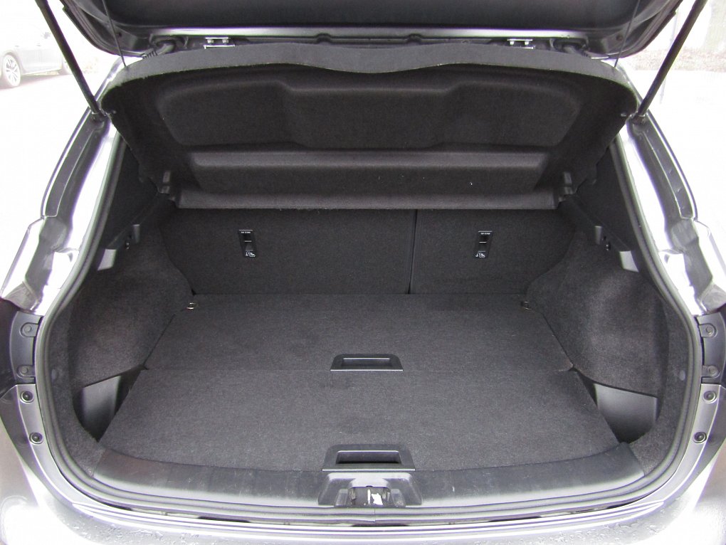 Nissan Qashqai 1.2 DiG-T N-Connecta 4X2
