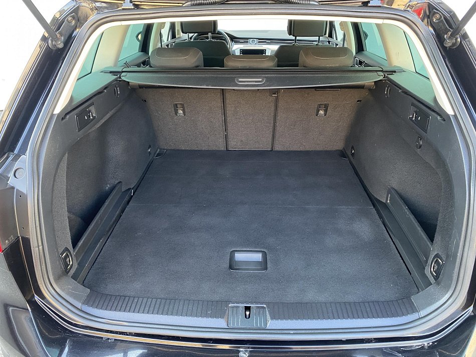 Volkswagen Passat 1.5 TSi Comfortline