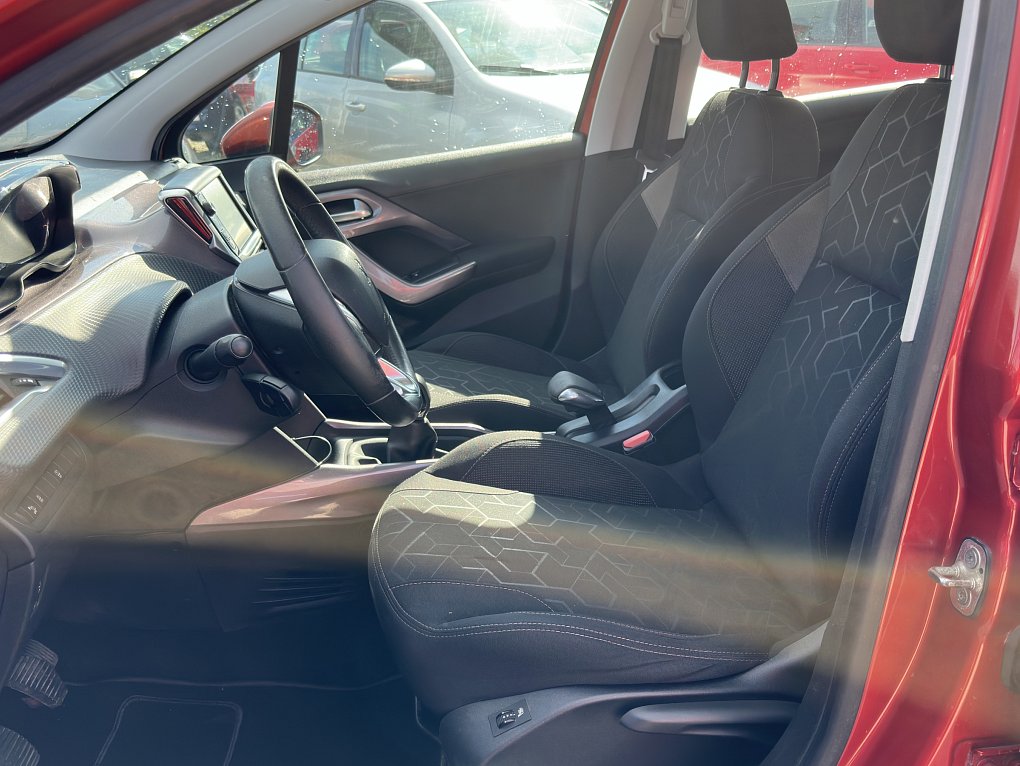 Peugeot 2008 1.6 VTI 