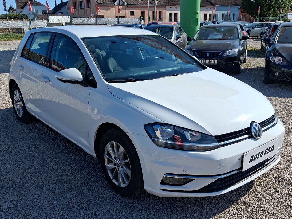 Volkswagen Golf 1.4 TSi 
