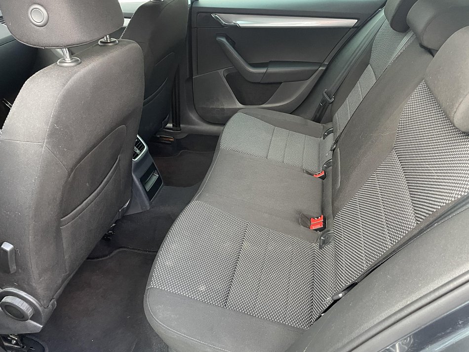 Škoda Octavia III 1.4 TSi Ambition