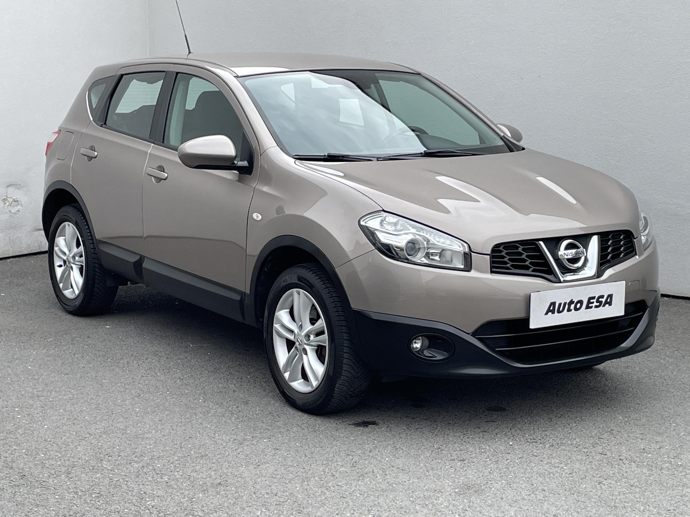 Nissan Qashqai, 2010 - celkový pohled