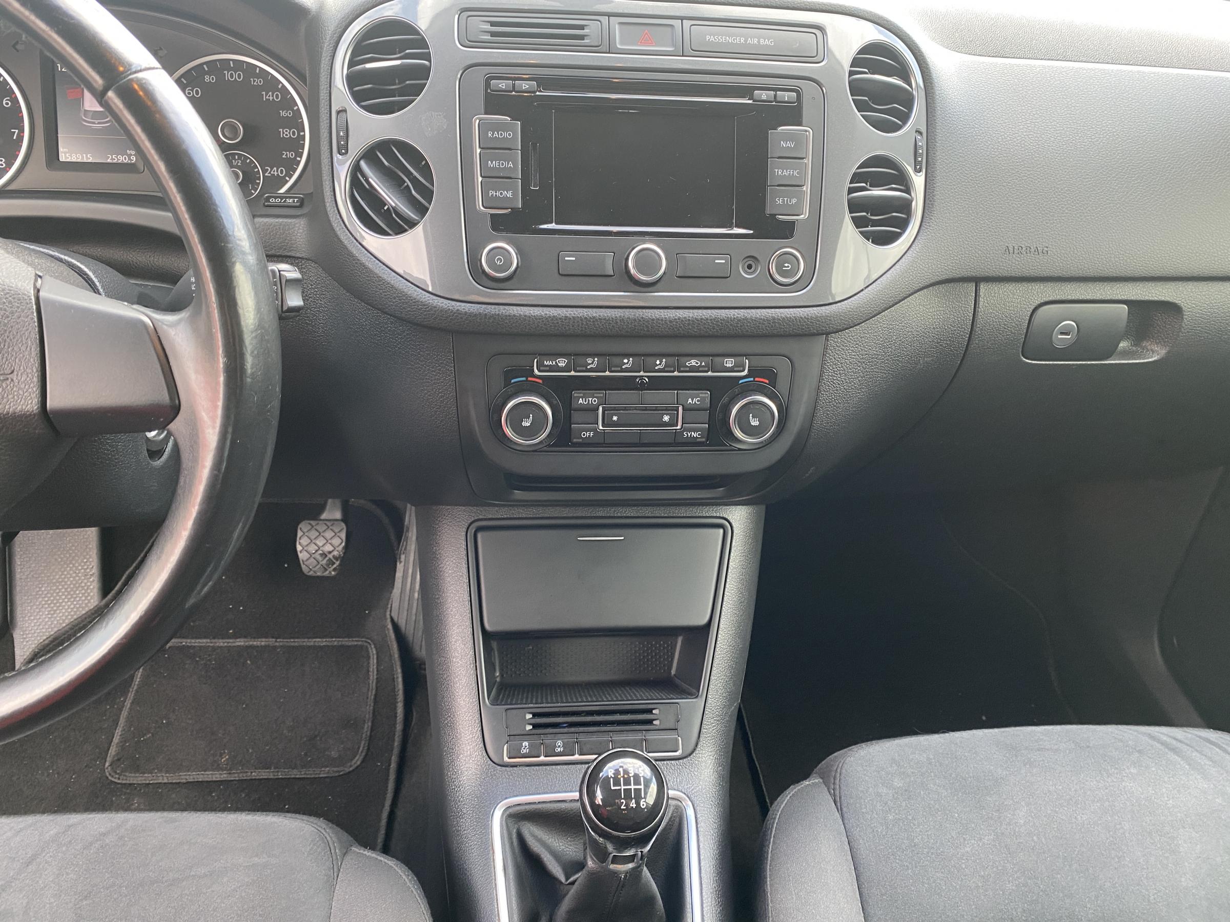 Volkswagen Tiguan, 2015 - pohled č. 12