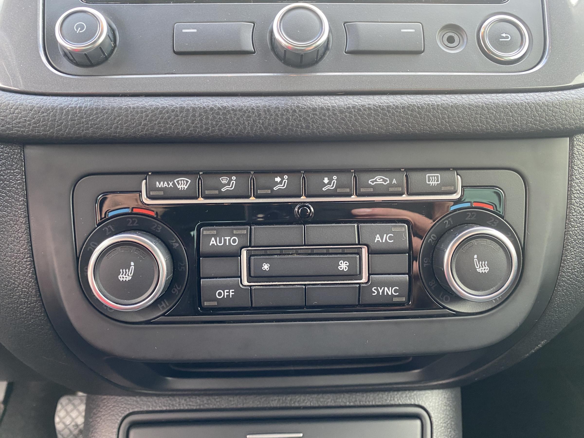 Volkswagen Tiguan, 2015 - pohled č. 15