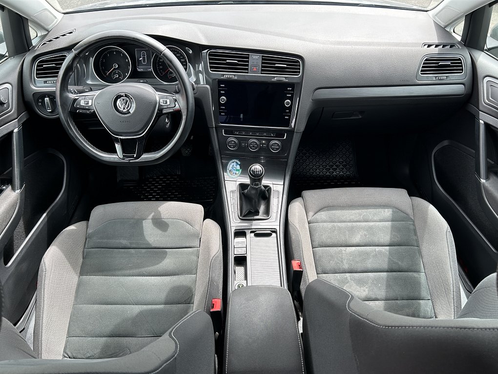 Volkswagen Golf 1.5TSI Comfortline