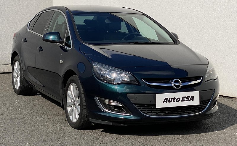 Opel Astra 1.6CDTi 