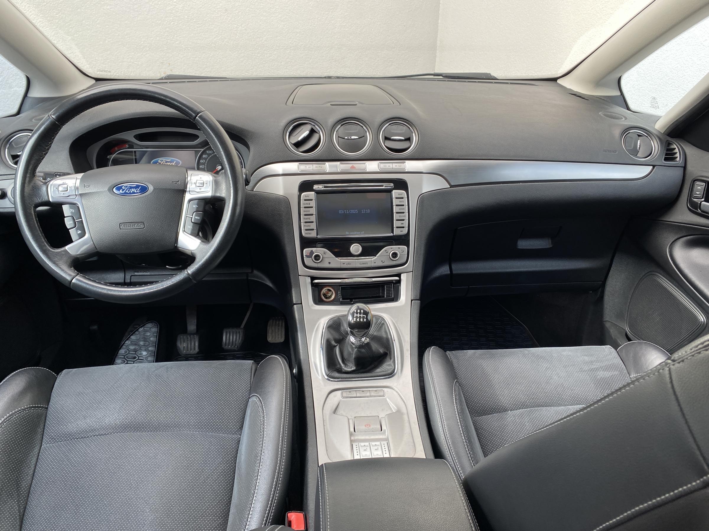 Ford S-MAX, 2009 - pohled č. 8