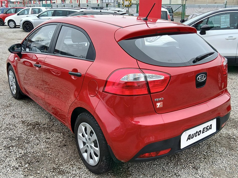 Kia Rio 1.2i 