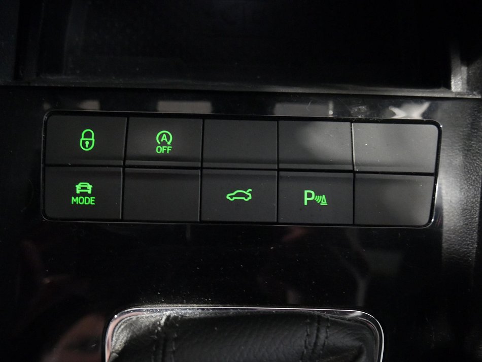 Škoda Octavia III 2.0TSI 