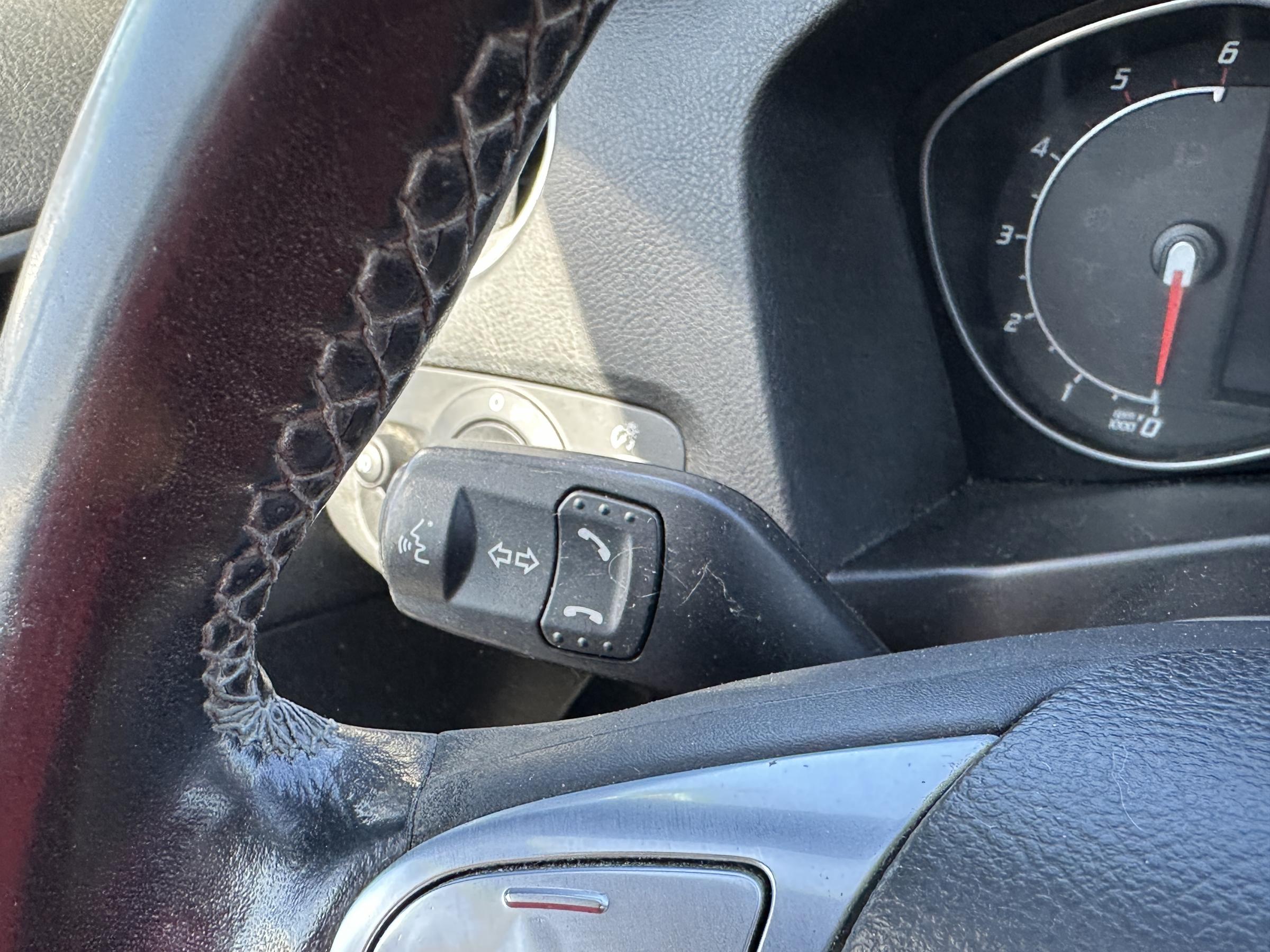 Ford Mondeo, 2014 - pohled č. 13