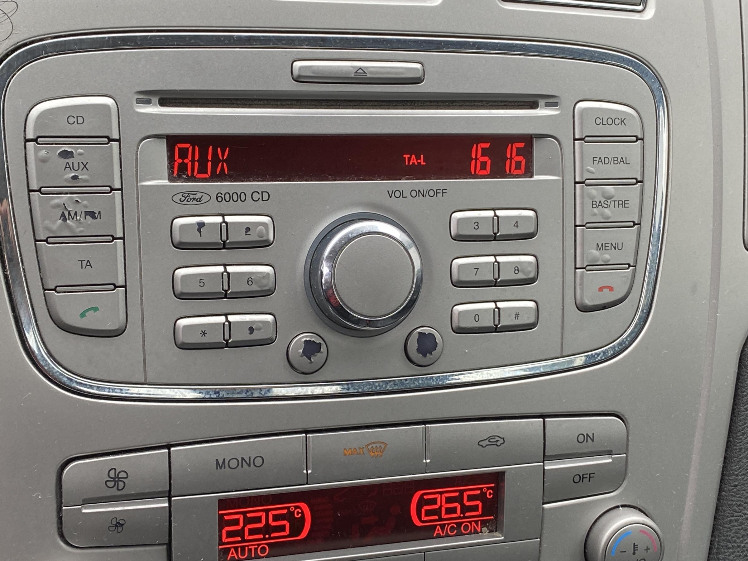 Ford Mondeo, 2010 - pohled č. 16