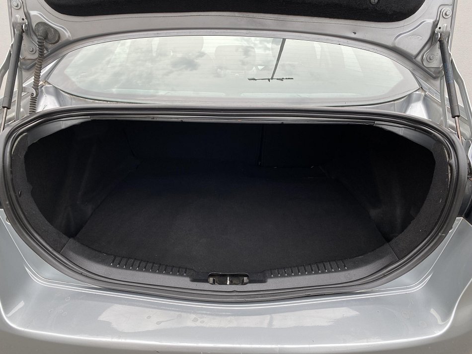 Ford Mondeo 2.0TDCi 