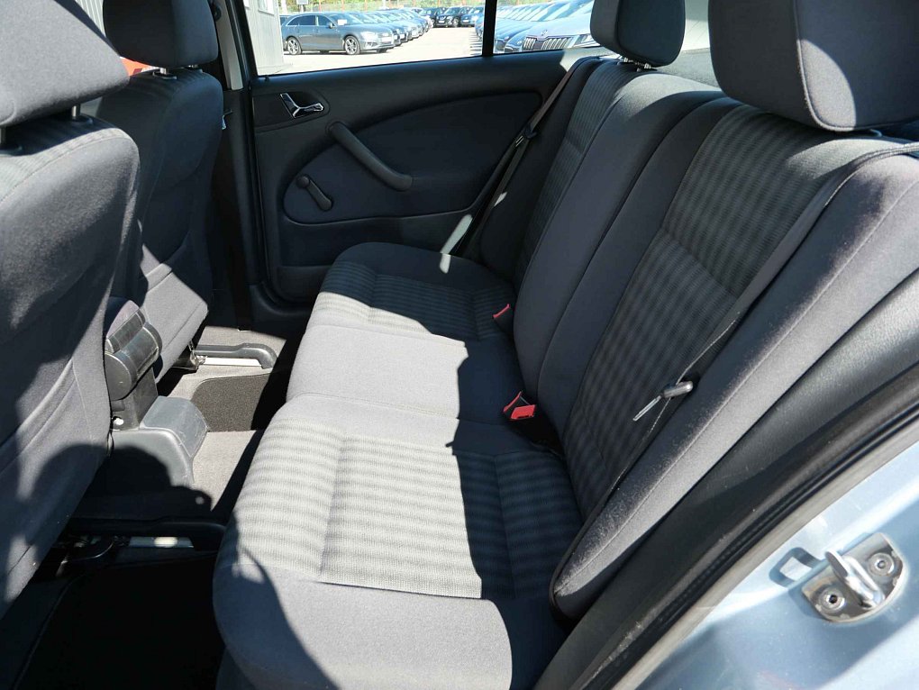 Škoda Octavia 1.6 MPi 
