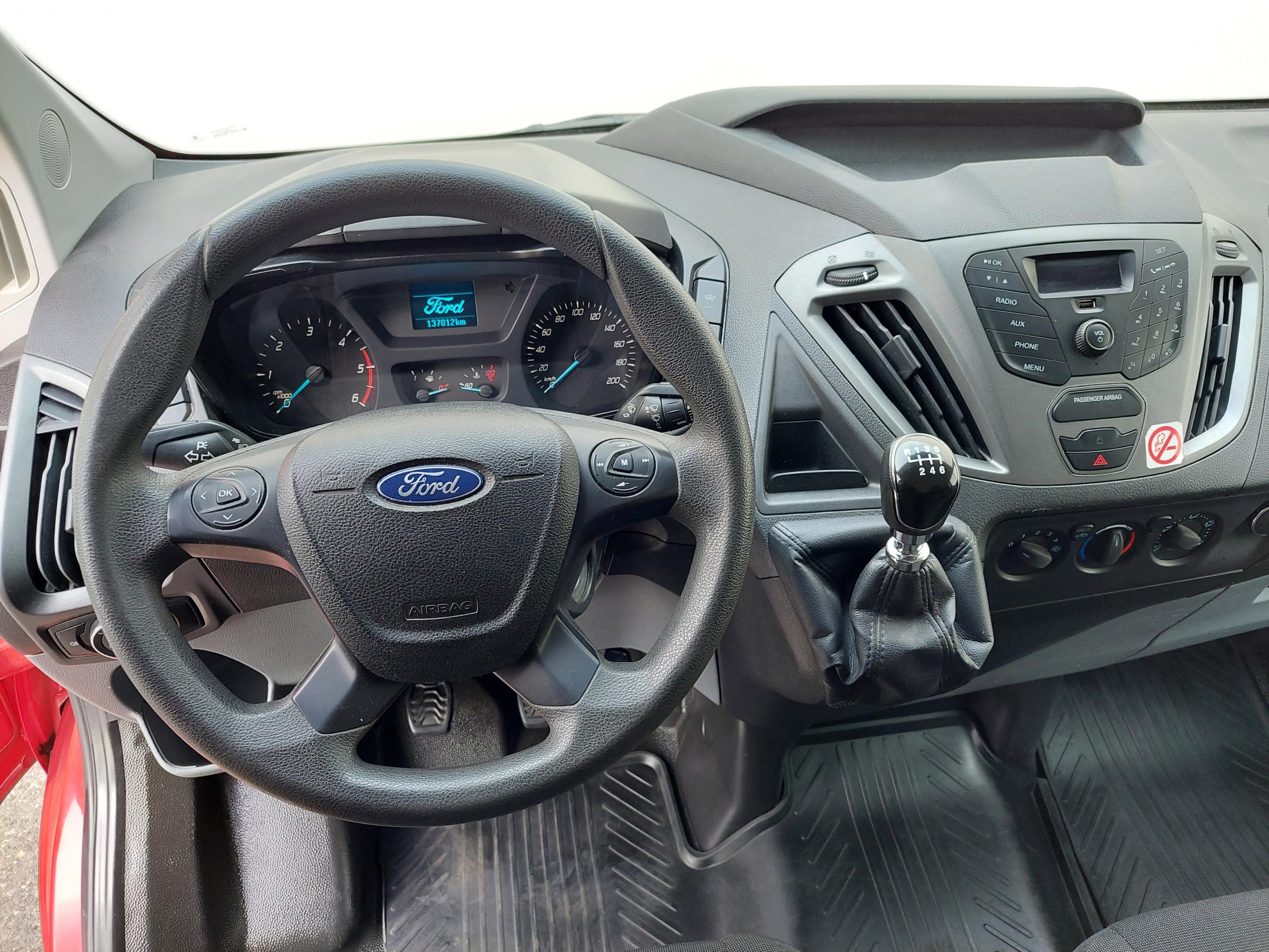 Ford Transit Custom, 2017 - pohled č. 12