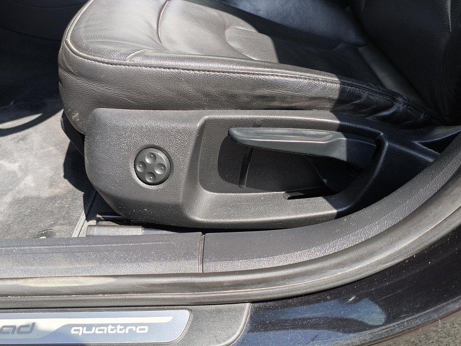 Audi A4 Allroad 3.0 TDi  quattro