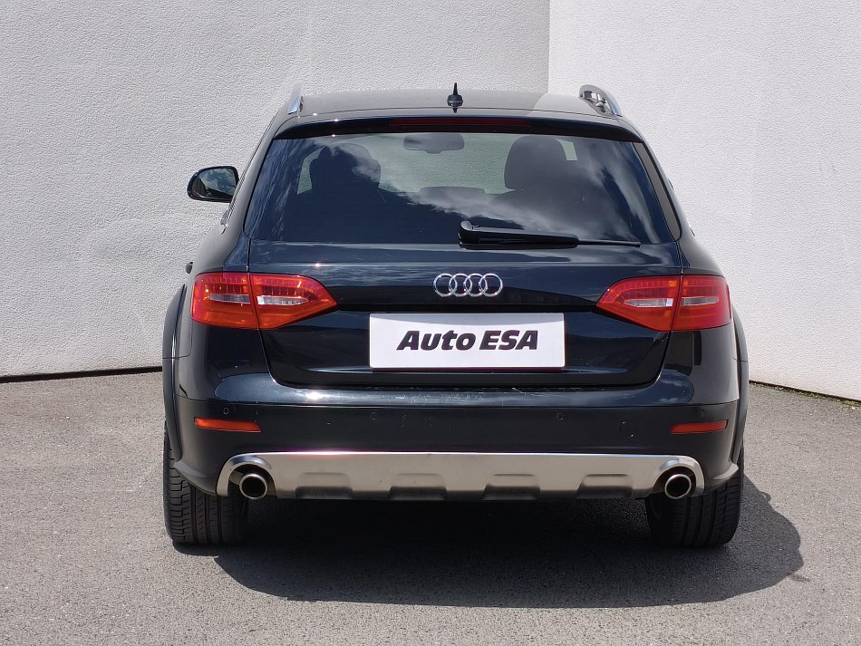Audi A4 Allroad 3.0 TDi  quattro