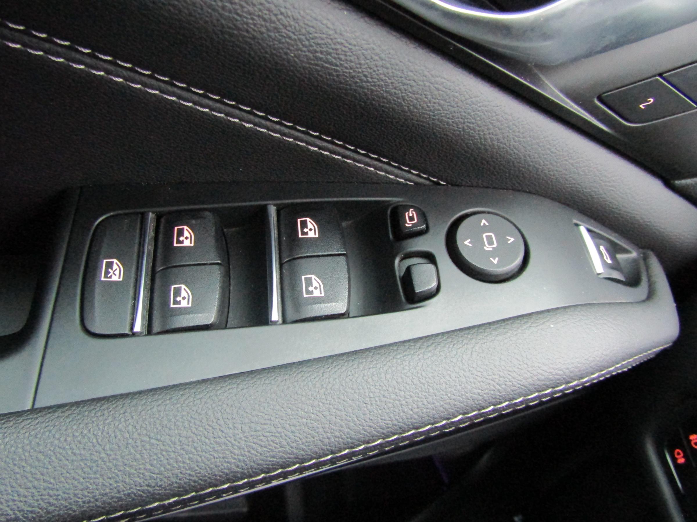 BMW X5, 2021 - pohled č. 12