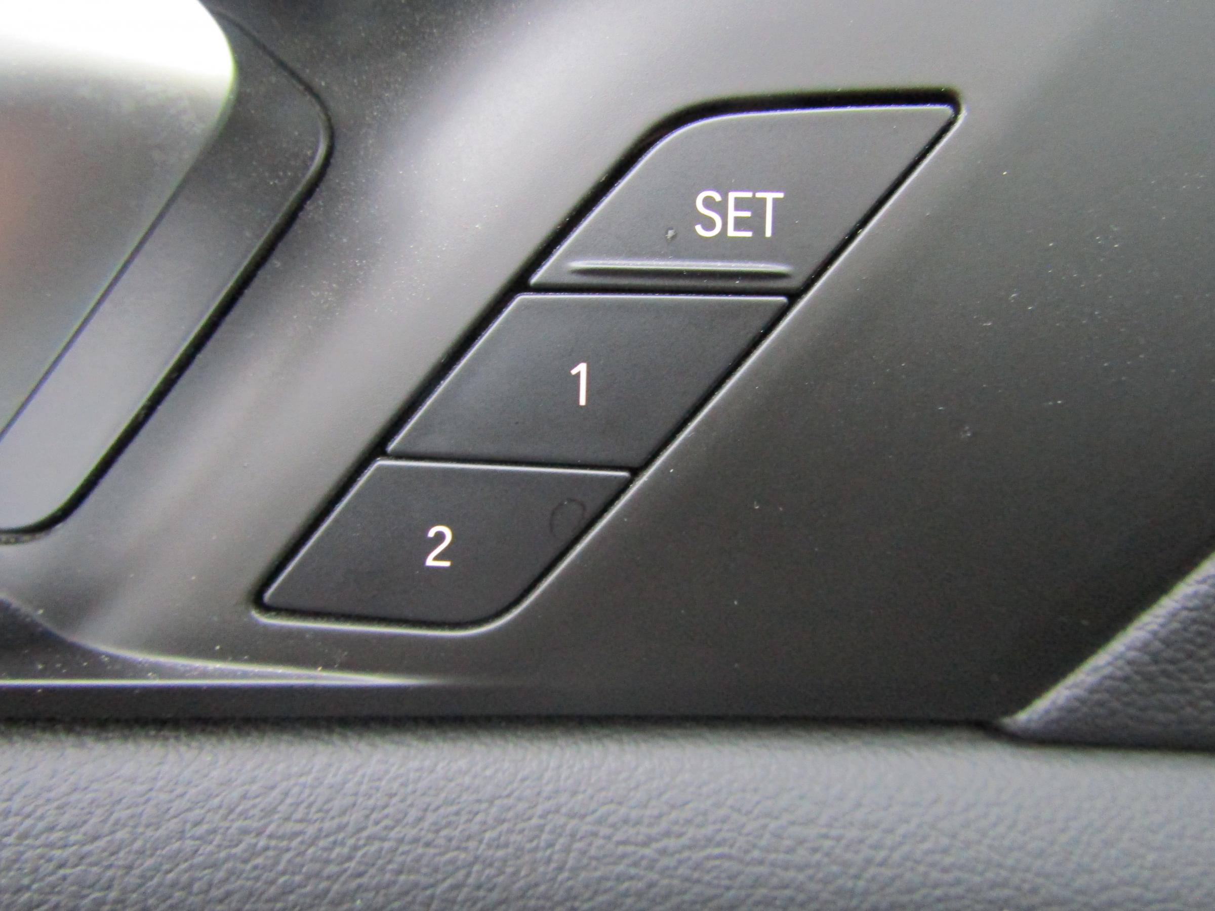 BMW X5, 2021 - pohled č. 14