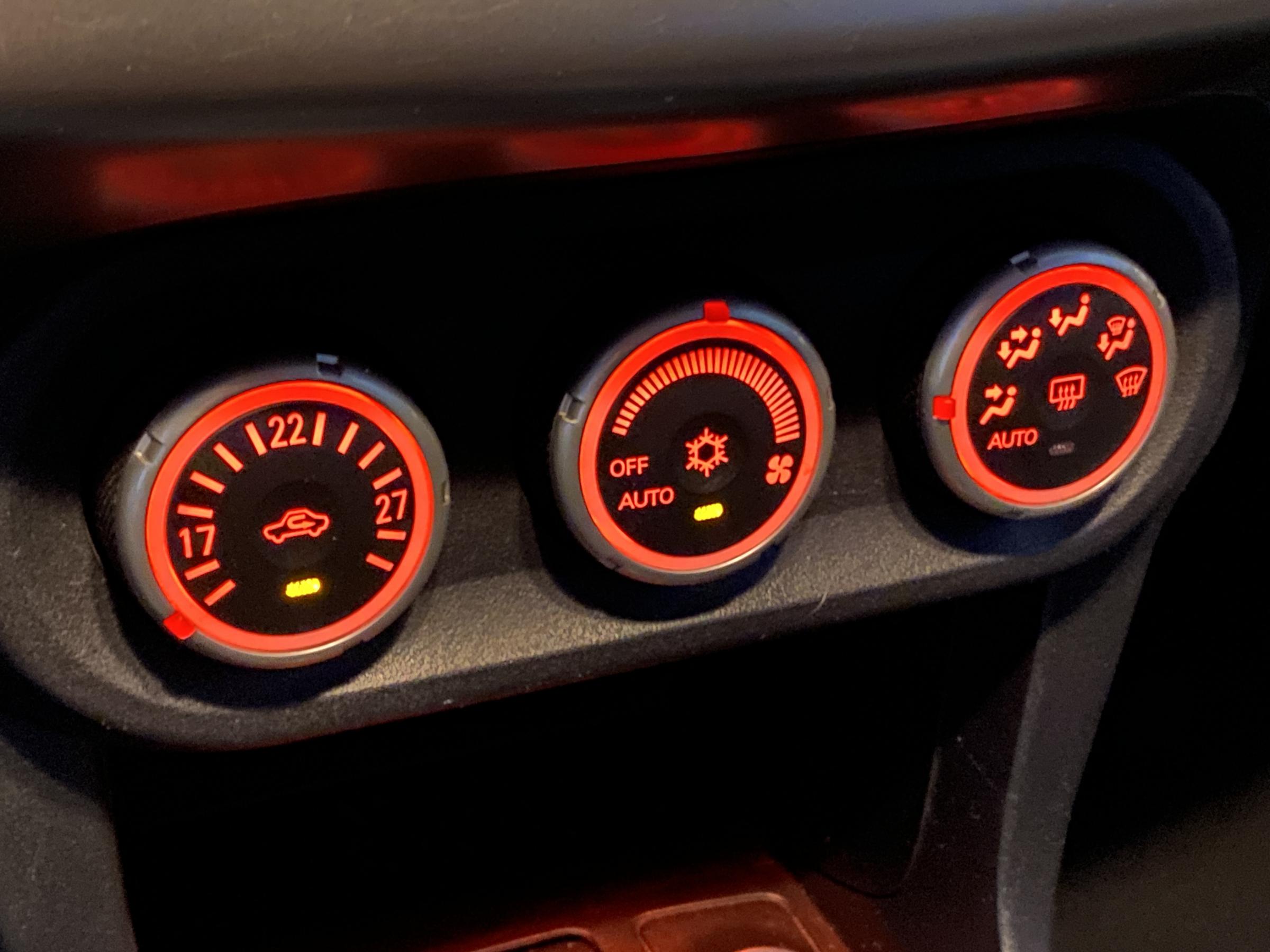 Mitsubishi Lancer, 2009 - pohled č. 14