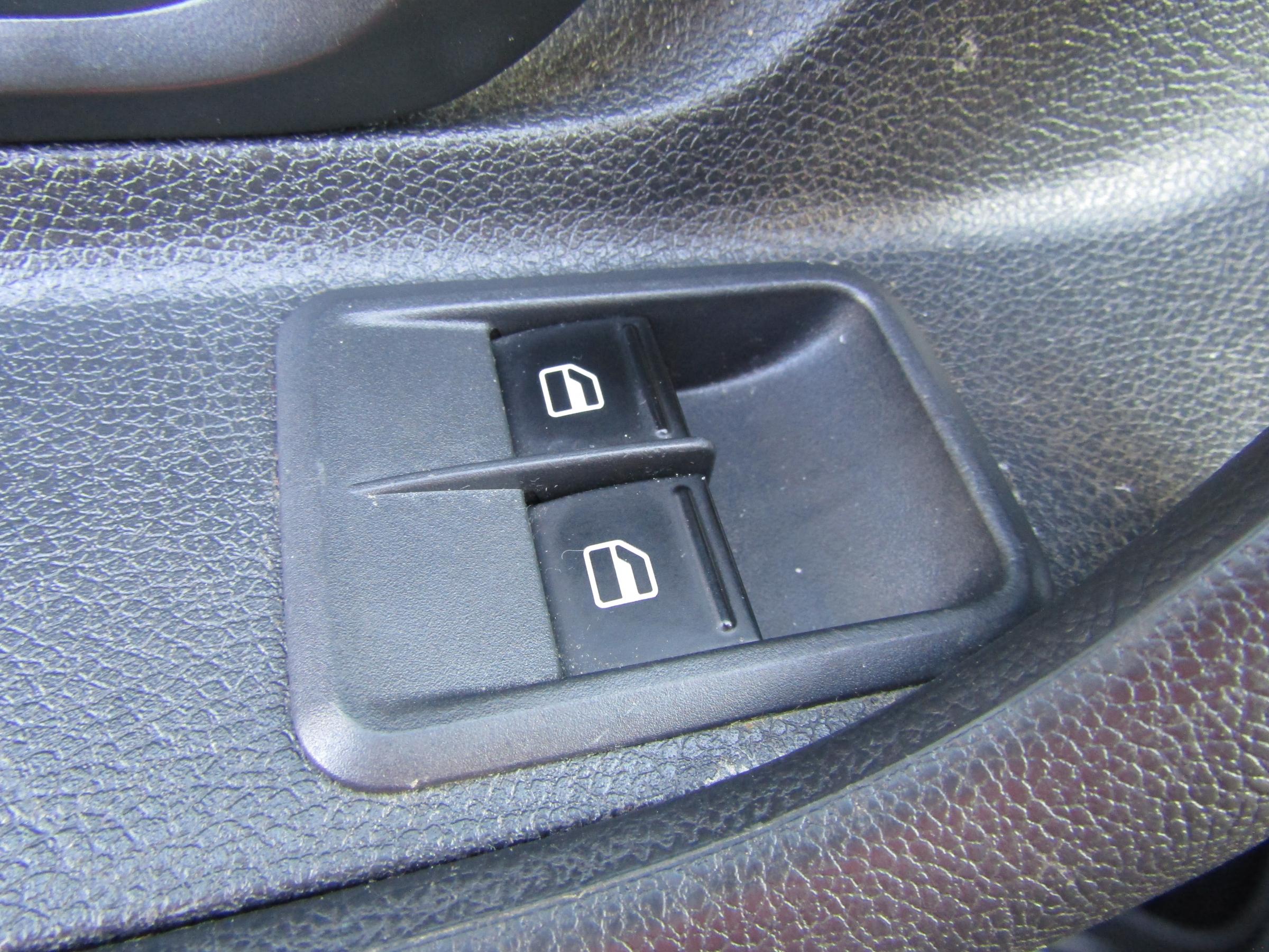 Škoda Fabia II, 2014 - pohled č. 13