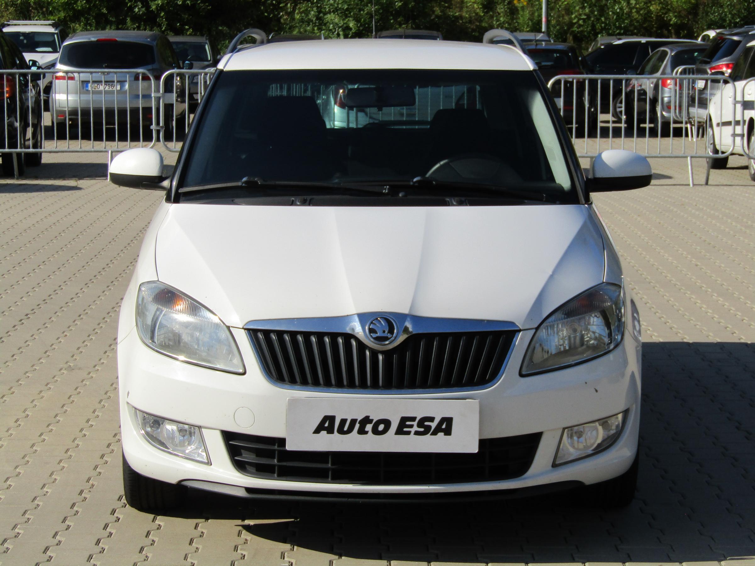 Škoda Fabia II, 2014 - pohled č. 2