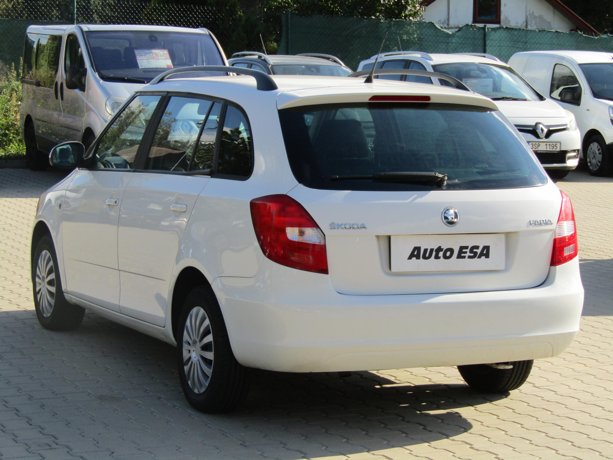 Škoda Fabia II, 2014 - pohled č. 4