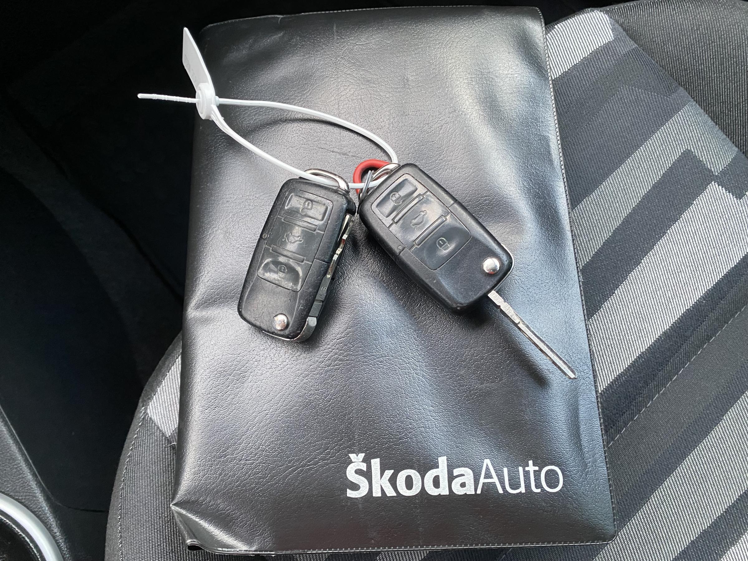 Škoda Roomster, 2008 - pohled č. 15