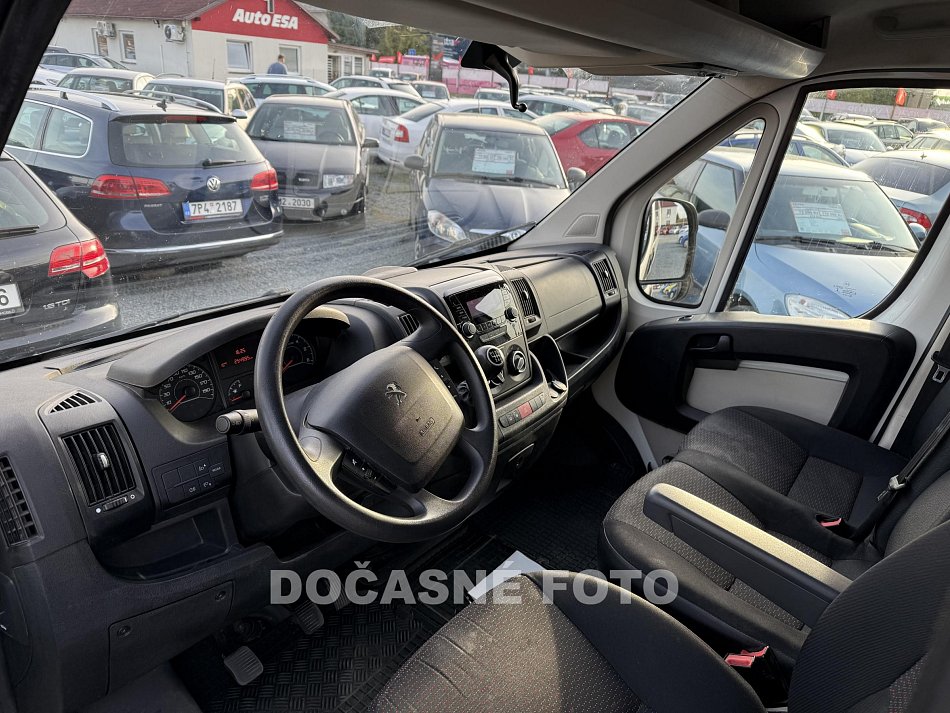 Peugeot Boxer 2.0HDi  L4H2 6míst