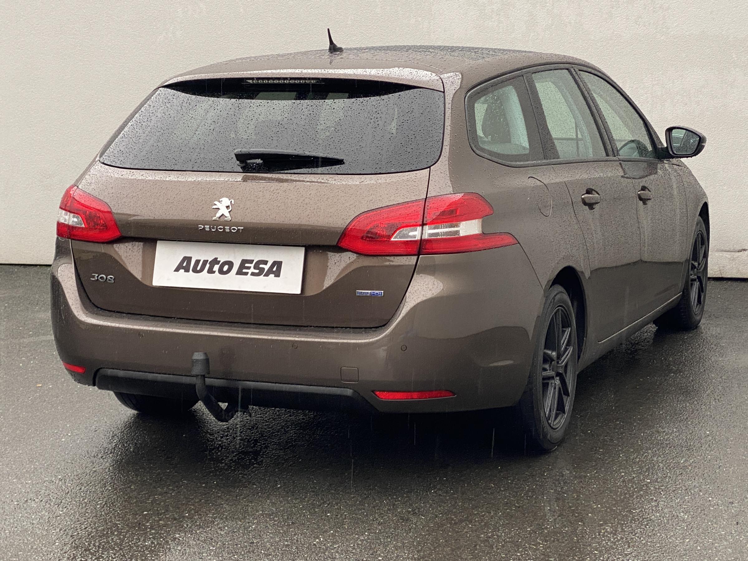 Peugeot 308, 2015 - pohled č. 4