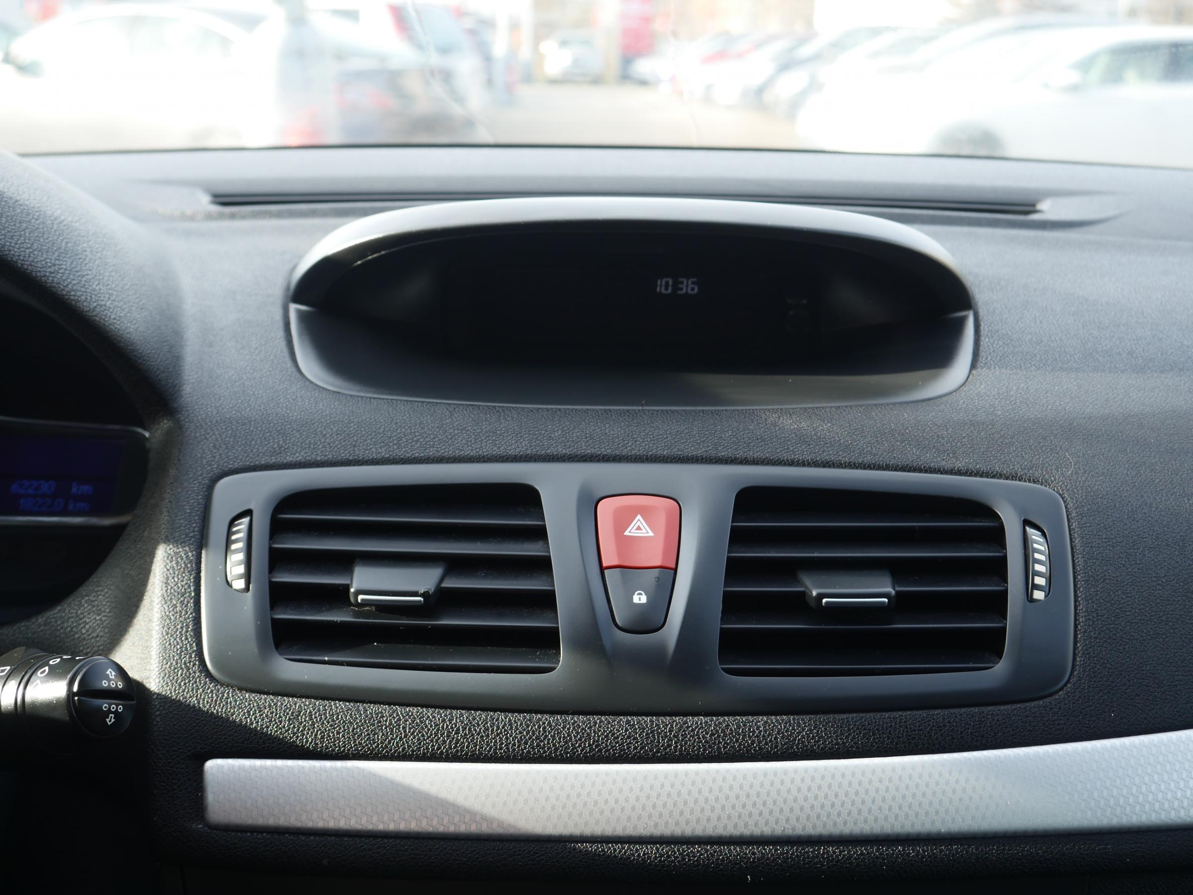 Renault Mégane, 2009 - pohled č. 12