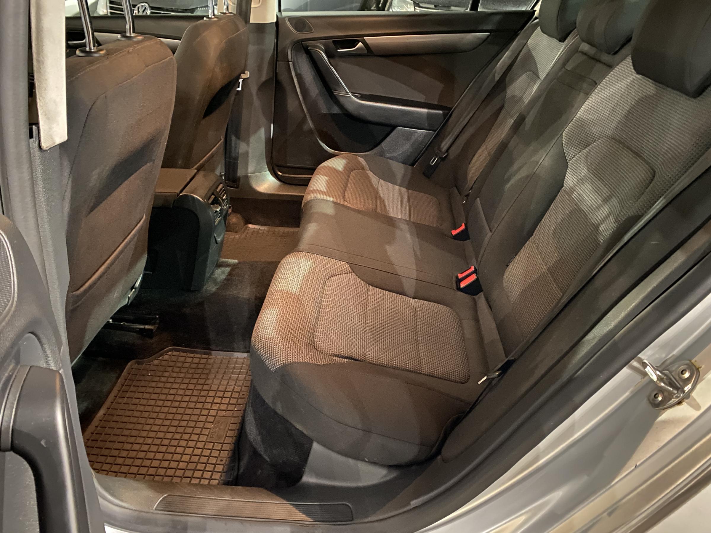 Volkswagen Passat, 2014 - pohled č. 10