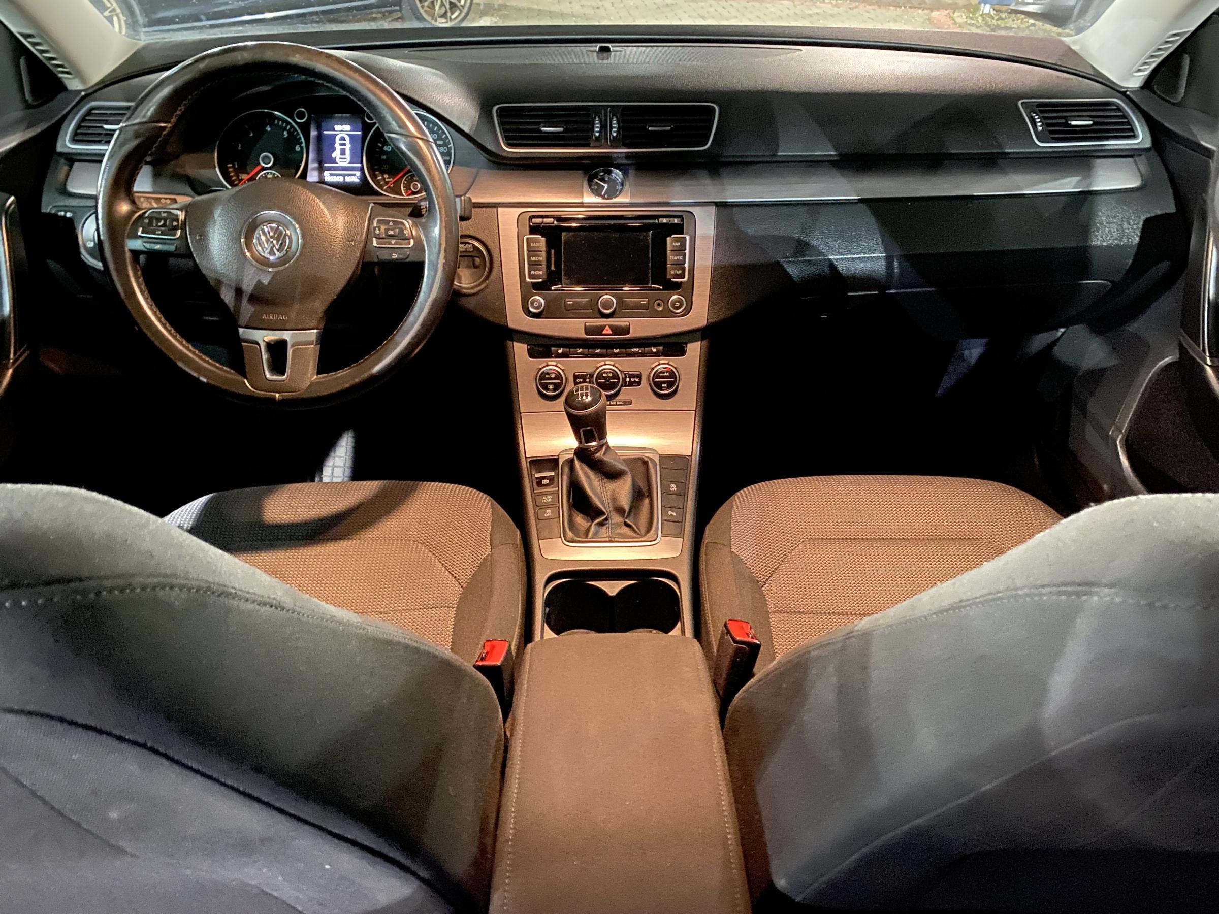 Volkswagen Passat, 2014 - pohled č. 8