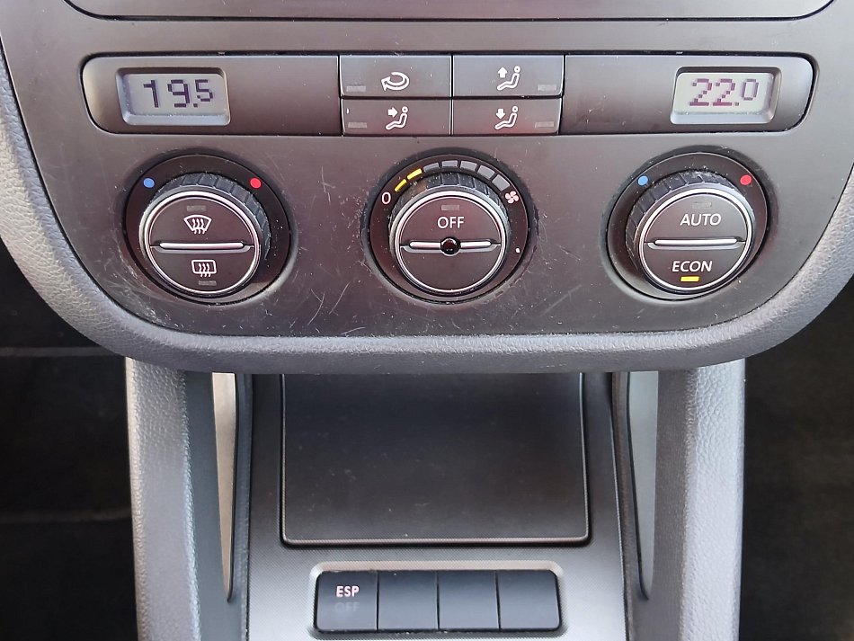 Volkswagen Golf 1.6i 