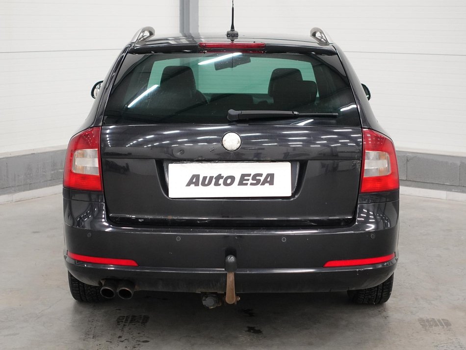 Škoda Octavia II 2.0 TDi  RS