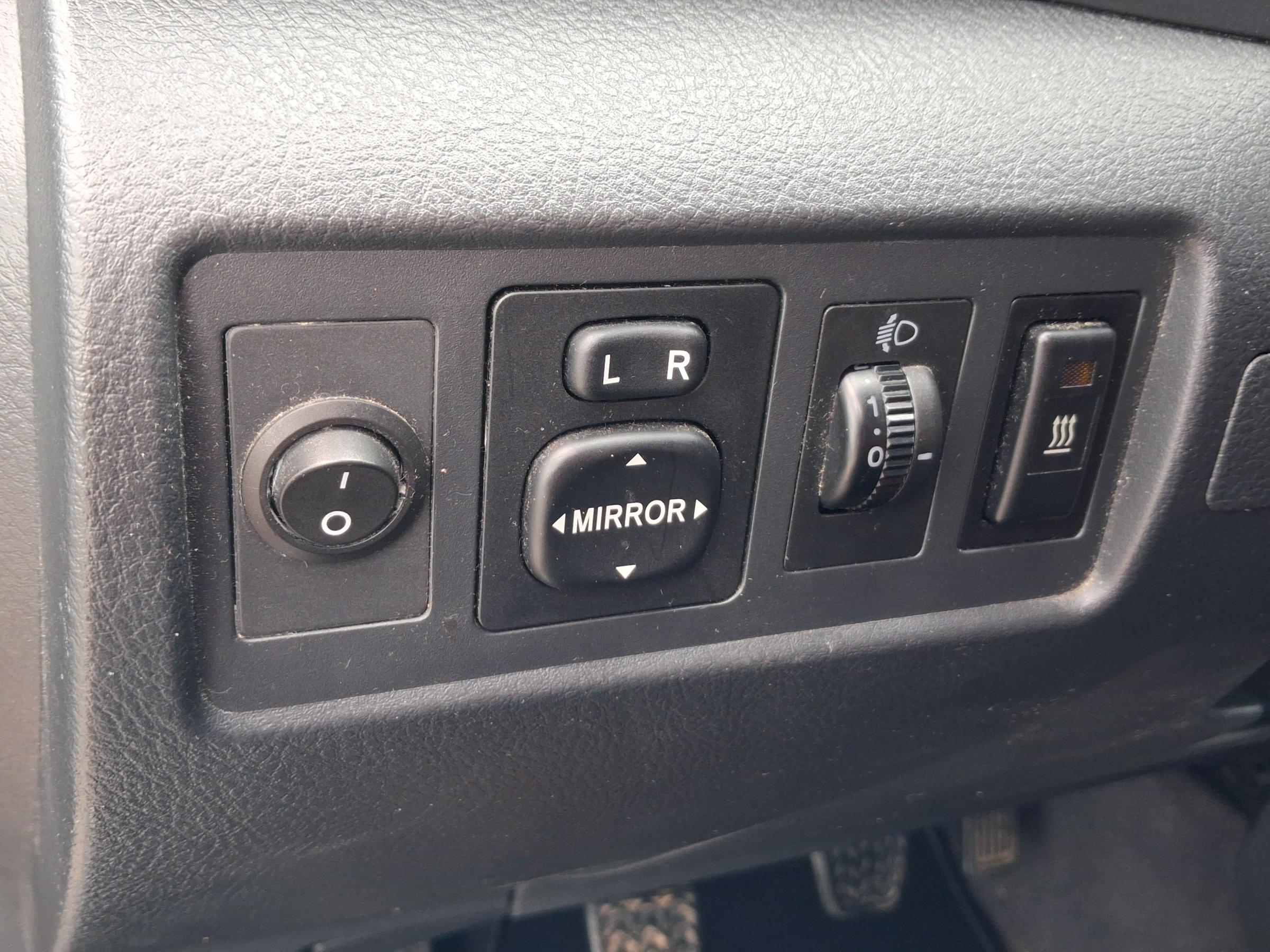 Toyota Corolla Verso, 2007 - pohled č. 12