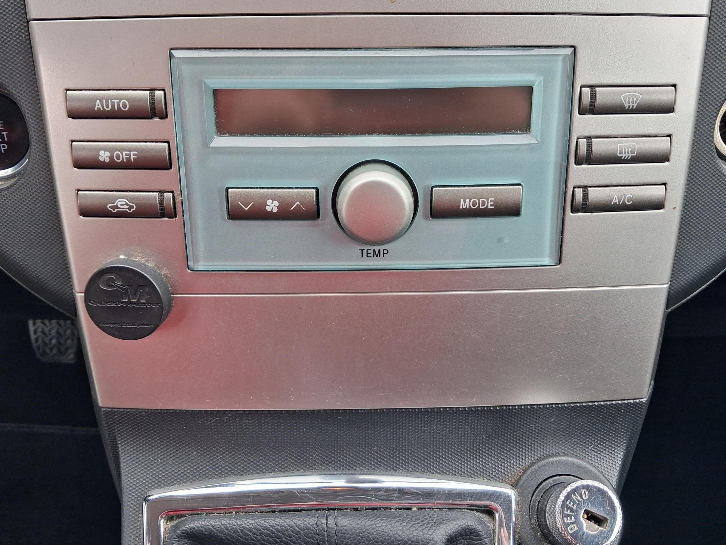 Toyota Corolla Verso, 2007 - pohled č. 15