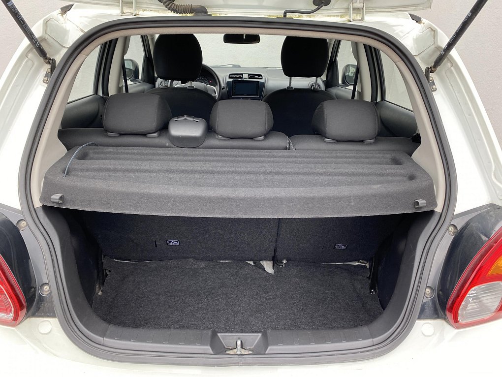 Mitsubishi Space Star 1.2 i 