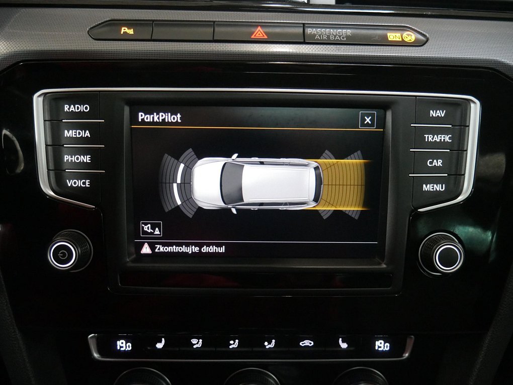 Volkswagen Passat 2.0TDI  4x4