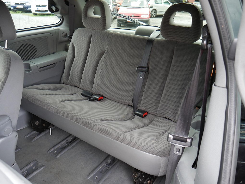 Chrysler Voyager 2.8CRD 