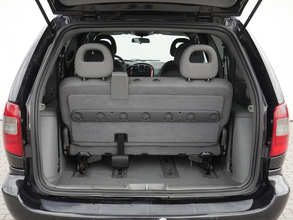 Chrysler Voyager 2.8CRD 
