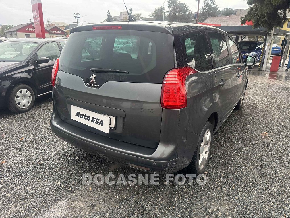 Peugeot 5008 1.6HDI 