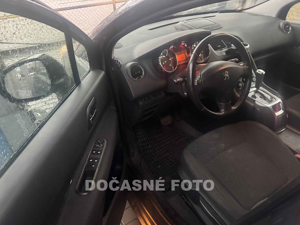 Peugeot 5008 1.6HDI 