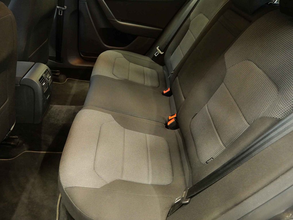 Volkswagen Passat 2.0TDi 