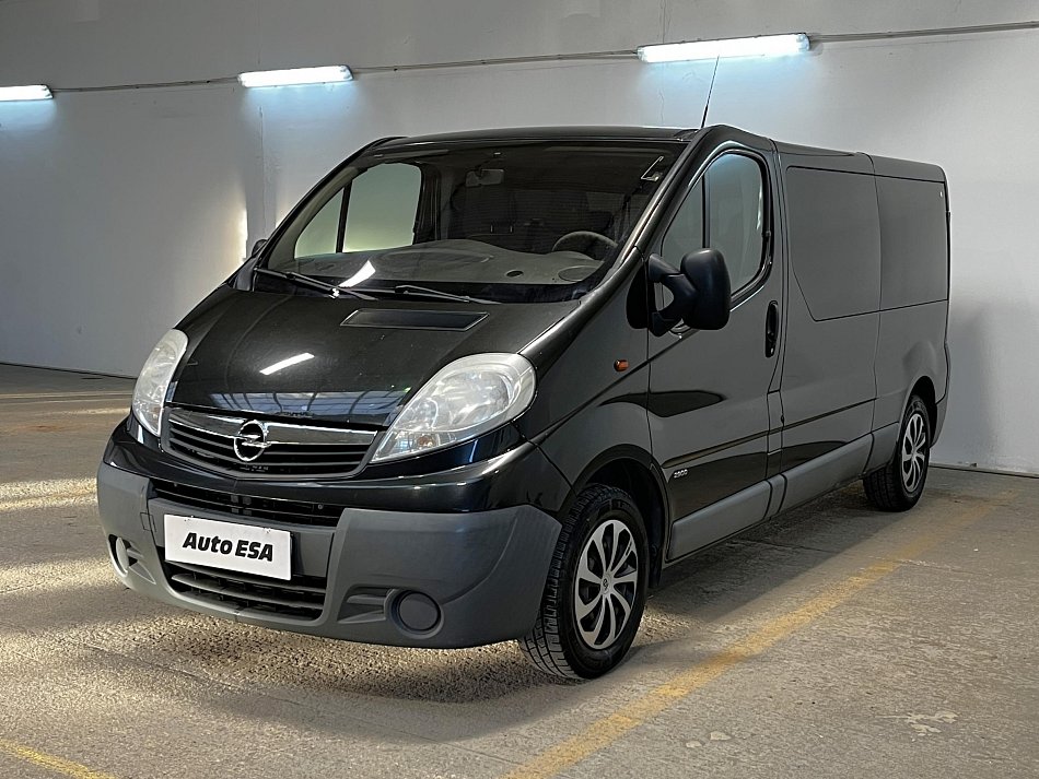 Opel Vivaro 2.0dCi  L2 9míst