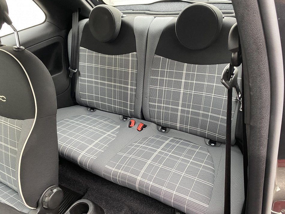 Fiat 500 1.2 i Lounge