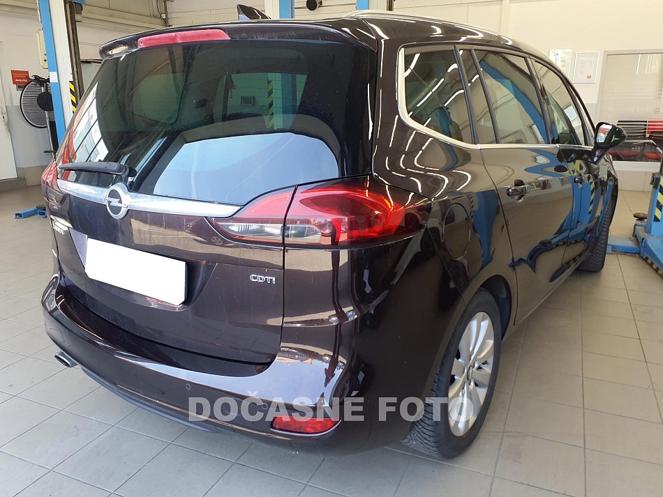 Opel Zafira 2.0 D 