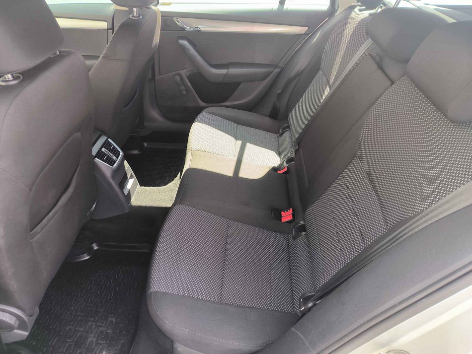 Škoda Octavia III 1.6 TDi 